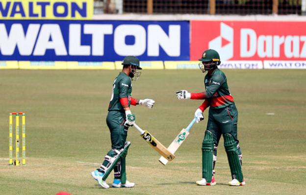 দু’শর আগে শেষ বাংলাদেশ