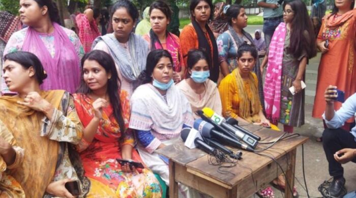 ফিরে গেলেন ইডেনের ১২ ছাত্রলীগ নেত্রী