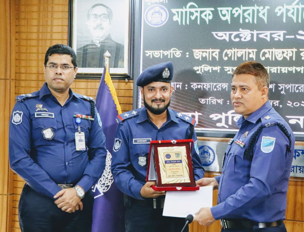 জেলার শ্রেষ্ঠ ট্রাফিক সার্জেন্ট সোহেল রানা