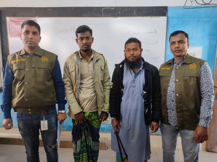 ঠাকুরগাঁও পলিটেকনিক ইনস্টিটিউটে কম্পিউটার চুরি, গ্রেফতার ২