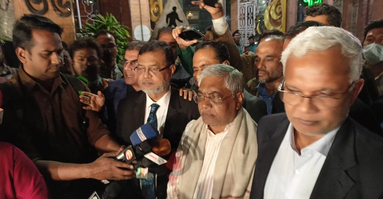 ‘বিএনপি চায় কমলাপুর স্টেডিয়াম, ডিএমপি বলছে বাঙলা কলেজ’