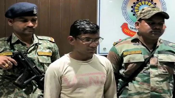প্রেমিকার বিয়েতে প্রেমিকের বোমা উপহার, প্রাণ গেল বরের