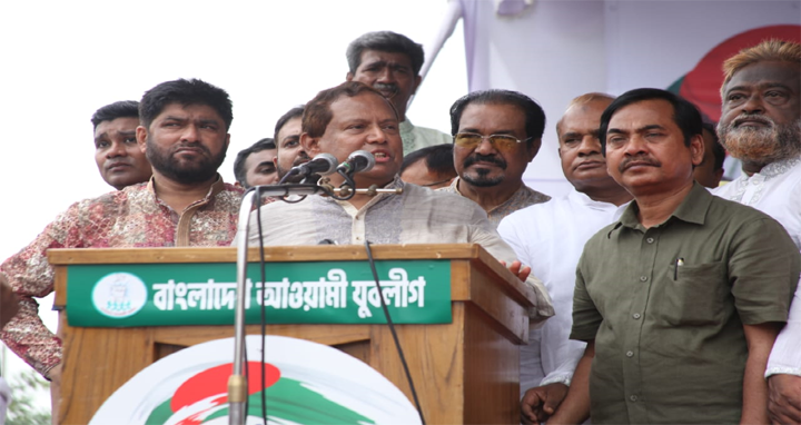 গণতন্ত্র হরণকারীদের মুখে গণতন্ত্রের কথা মানায় না : মির্জা আজম