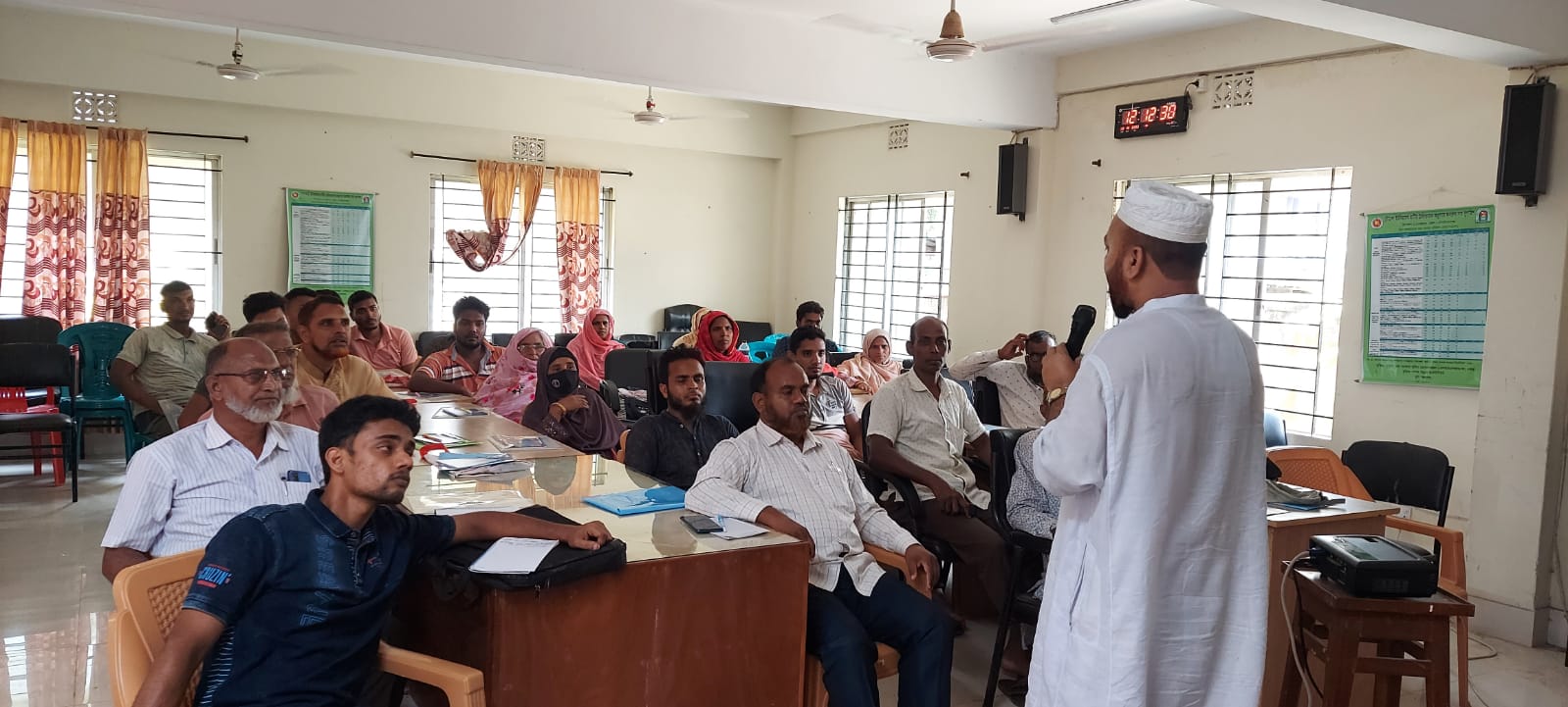 শিবগঞ্জে রফতানিযোগ্য আম উৎপাদন শীর্ষক প্রশিক্ষণ