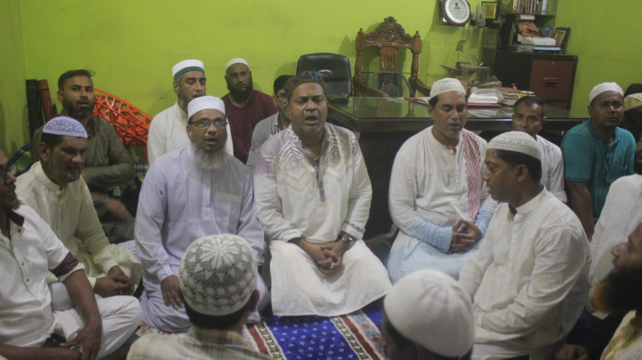 ঈদে মিলাদুন্নবী ও প্রধানমন্ত্রীর জন্মদিনে না.গঞ্জে মীর সোহেলের উদ্যোগে দোয়া