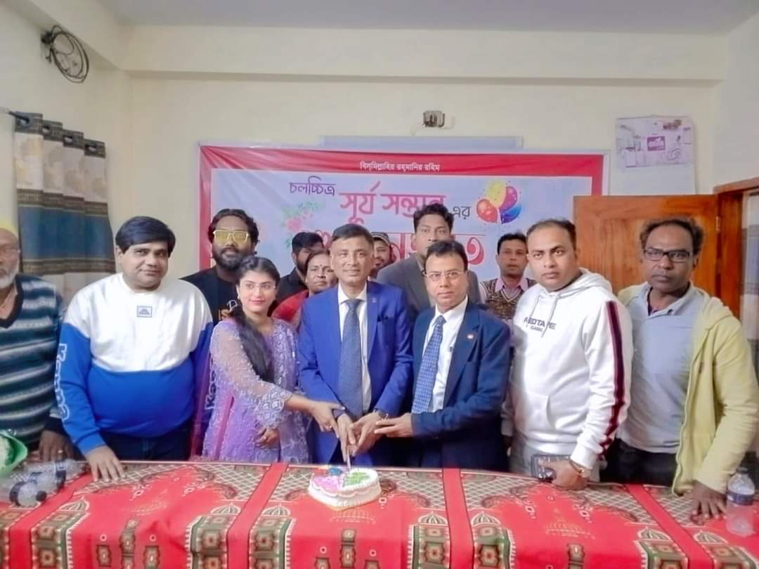 খুলনায় চলচ্চিত্র সূর্য্য সন্তান” এর শুভ মহরত অনুষ্ঠিত