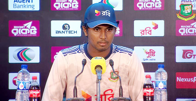 লক্ষ্য ৪০০-এর ওপর রান করা