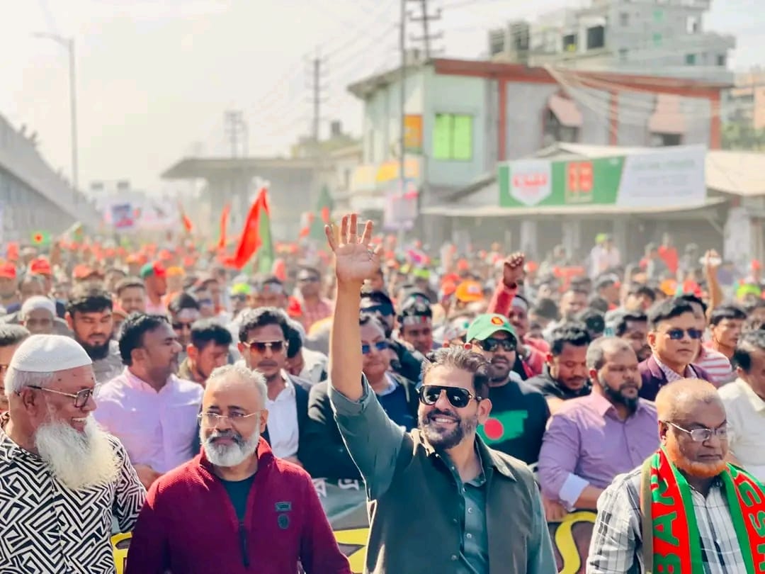 রূপগঞ্জে জেলা বিএনপির বিজয় র‌্যালীতে নেতাকর্মীদের ঢল