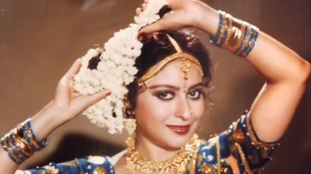 চিত্রনায়িকা অঞ্জনার মৃত্যু নিয়ে রহস্য!
