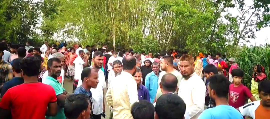 ঠাকুরগাঁওয়ে কবরের ওপরে হাত পা বাঁধা নারীর মরদেহ উদ্ধার