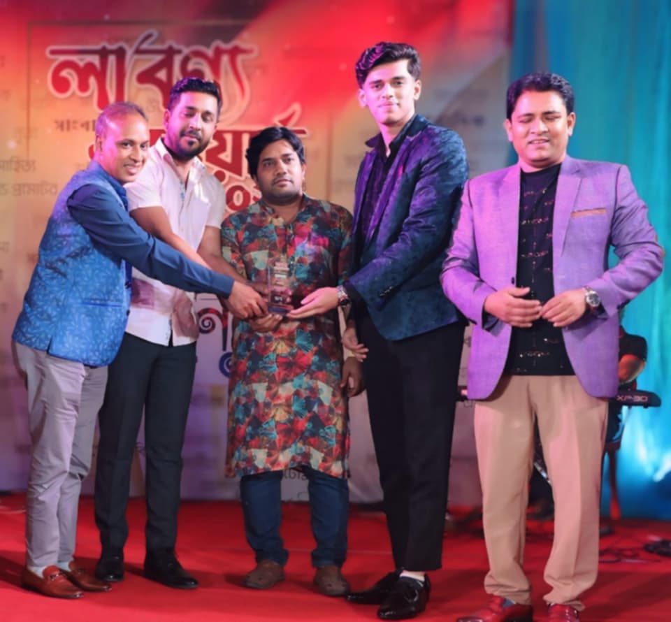 সেরা তরুণ অভিনেতা হিসেবে ‘লাবণ্য অ্যাওয়ার্ড ২০২৫’ সম্মাননায় ভূষিত শেখ ফরিদ পলক