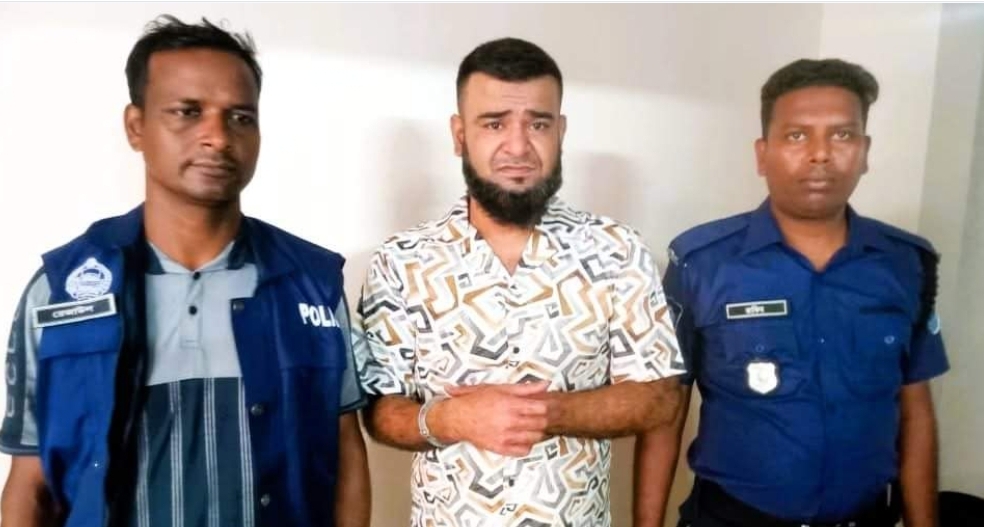 মুন্সীগঞ্জে স্ত্রীকে খুন করে স্বামীর আত্মসমর্পণ