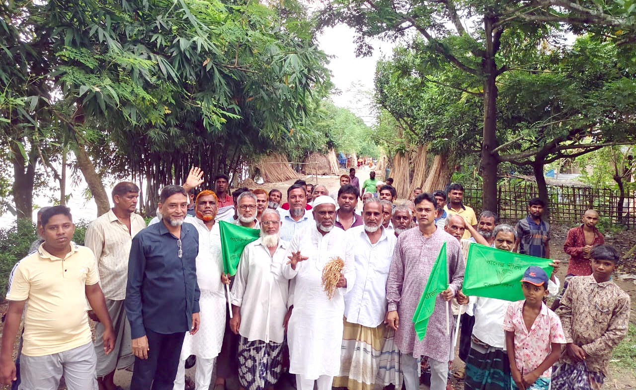 শিবগঞ্জে শাহজাহান মিঞার পক্ষে গণসংযোগ