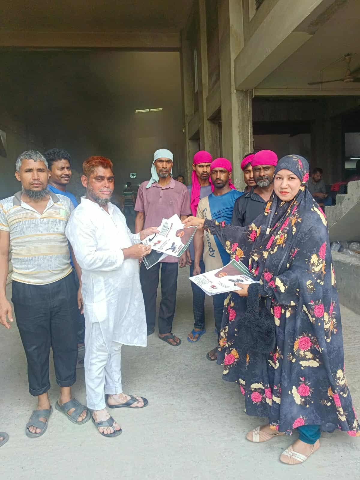 ঈগল প্রতীকে ভোট চাইলেন এবি পার্টির সংসদ সদস্য প্রার্থী রেহেনা 