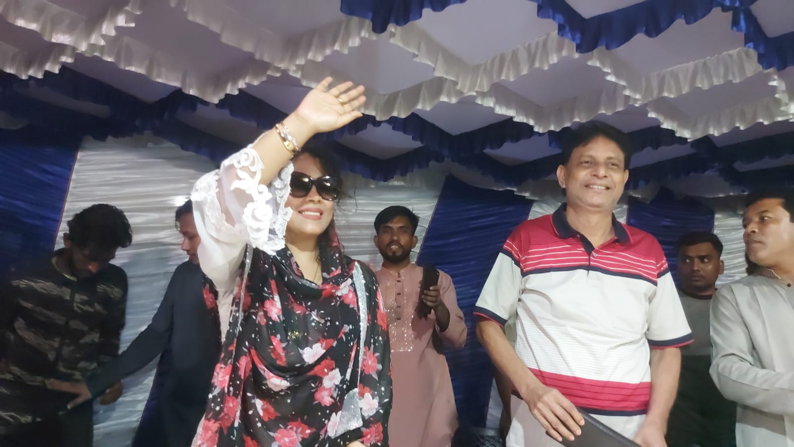 নির্বাচনী মাঠে মরহুম শফিউল বারী বাবুর স্ত্রী বীথিকা বিনতে হোসাইন