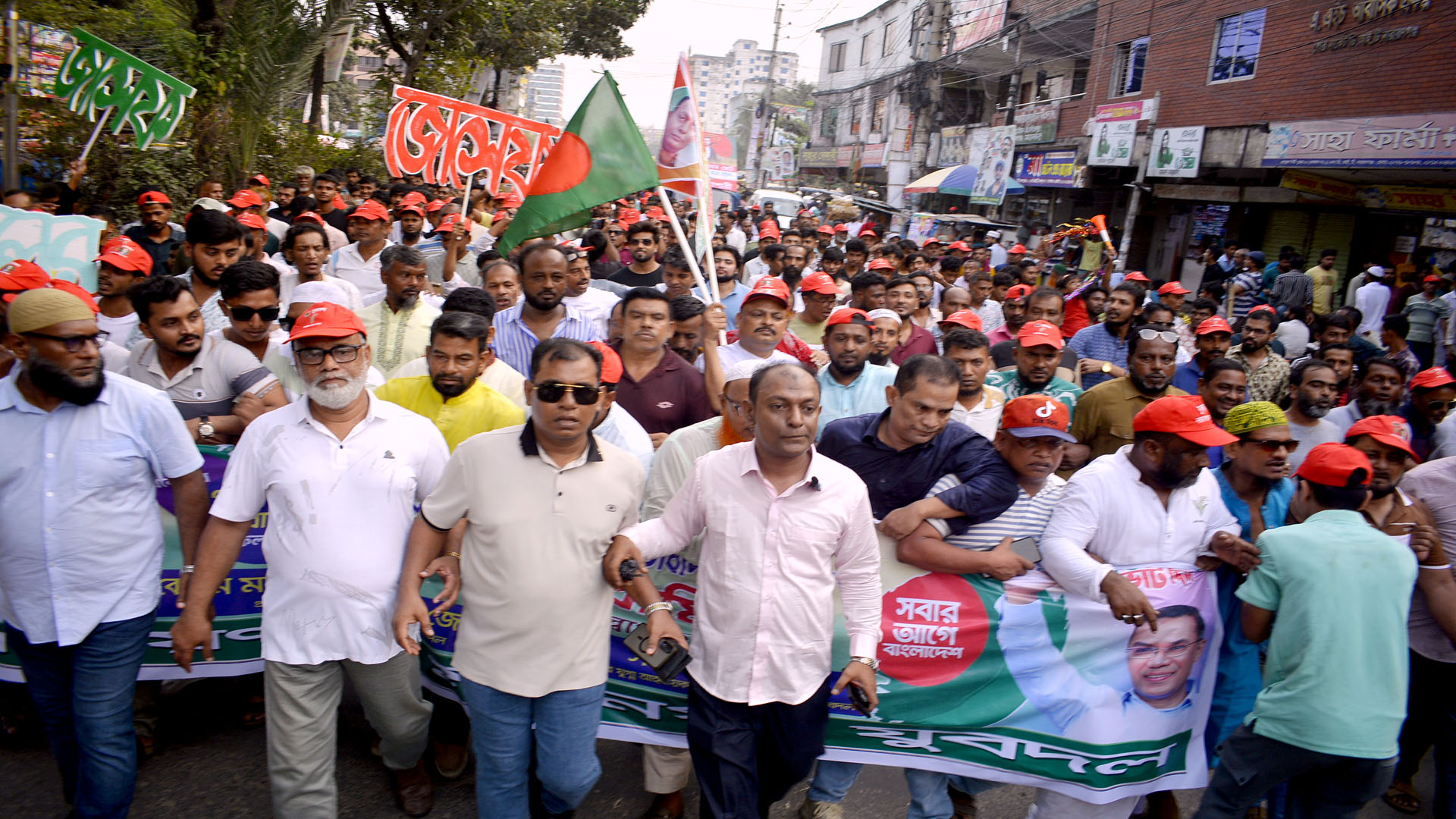 না’গঞ্জে যুবদলের প্রতিষ্ঠাবার্ষিকীতে জোসেফ’র উদ্যোগে বর্ণাঢ্য শোভাযাত্রা 