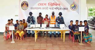 সুন্দরবনে জাহাঙ্গীর বাহিনীর আস্তানায় কোস্ট গার্ডের অভিযান