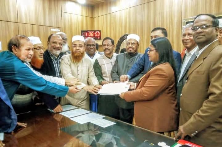 কুড়িগ্রামে প্রার্থীদের মনোনয়ন পত্র সংগ্রহ