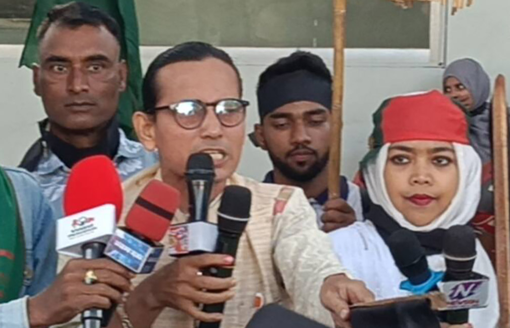 বাংলাদেশ বিরোধীরা ক্ষমতায় আসতে মরিয়া : মোমিন মেহেদী