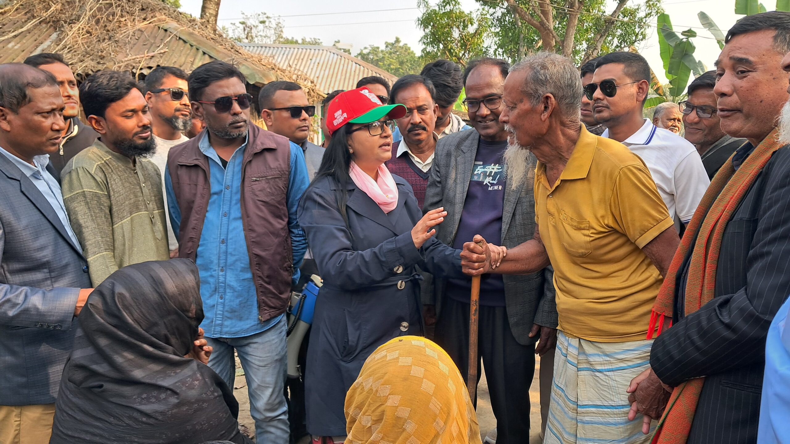 বাগাতিপাড়ার বিভিন্ন ওয়ার্ডে ব্যারিস্টার পুতুলের নির্বাচনী প্রচারণা