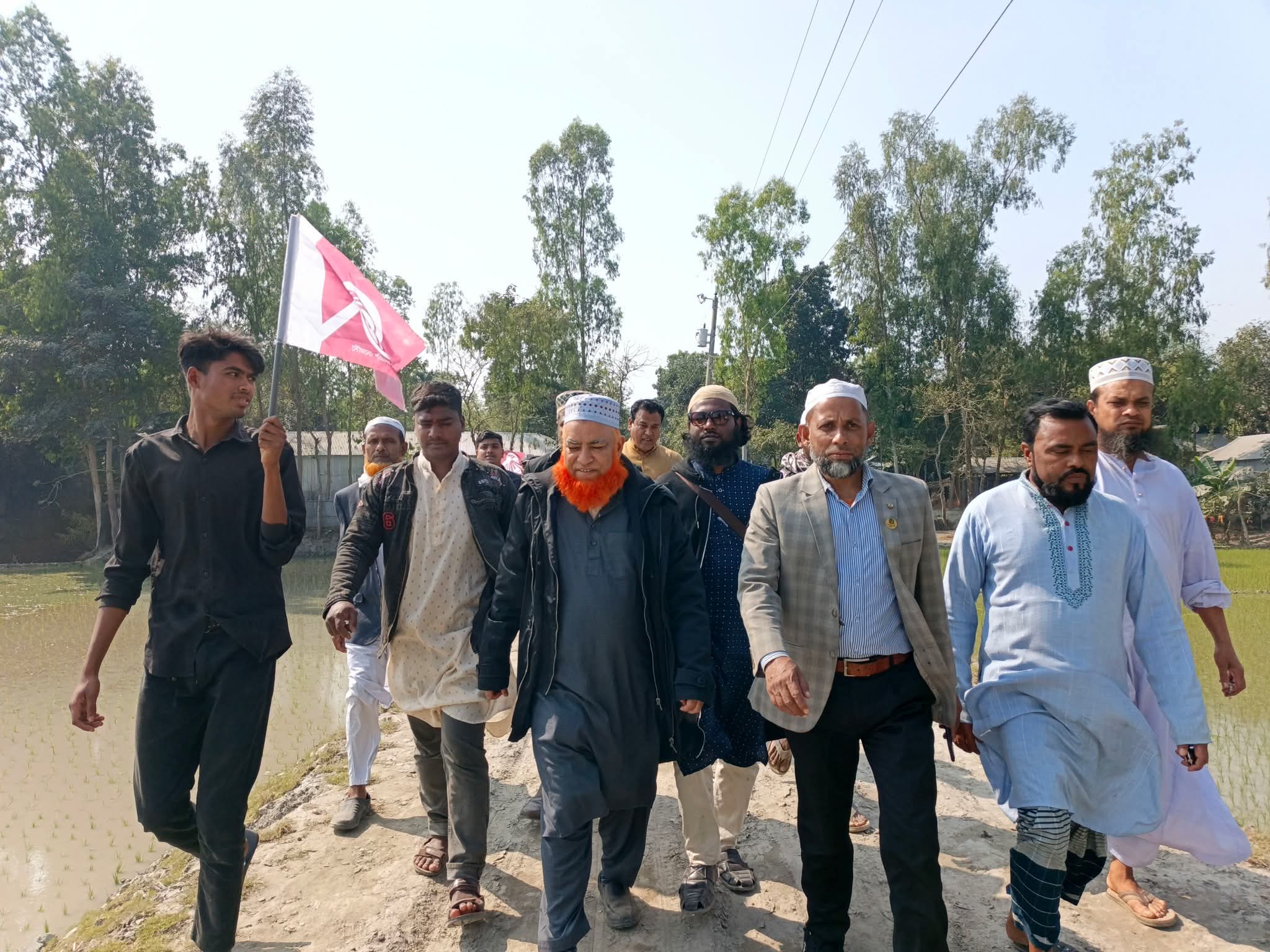 আলোকিত উলিপুর গড়তে হাত পাখায় ভোট দিন : ডাক্তার আক্কাস আলী