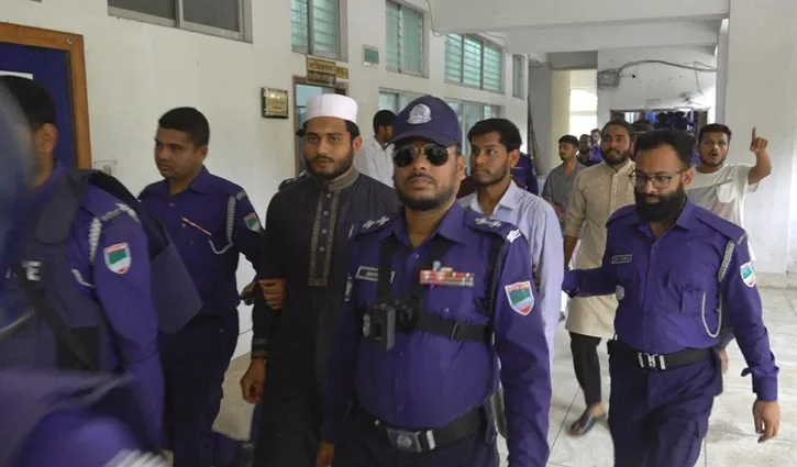 ঝিনাইদহে বাস পোড়ানো মামলায় দুই আসামির ১ দিনের রিমান্ড মঞ্জুর