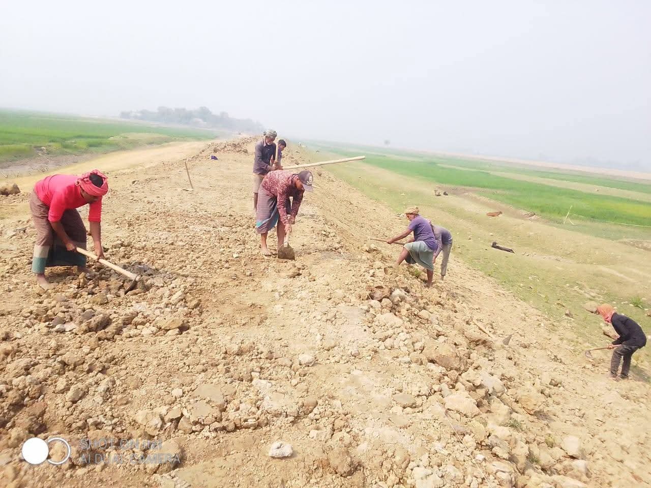 শান্তিগঞ্জের হাওর রক্ষা বাধে বিল নিয়ে বিপাকে পি আইসিরা