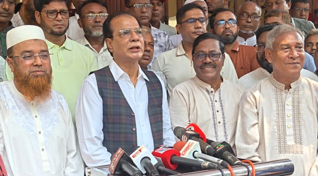তিস্তা মহাপরিকল্পনা আগামী অর্থবছরে বাস্তবায়ন শুরু : কুড়িগ্রামে ত্রাণ মন্ত্রী