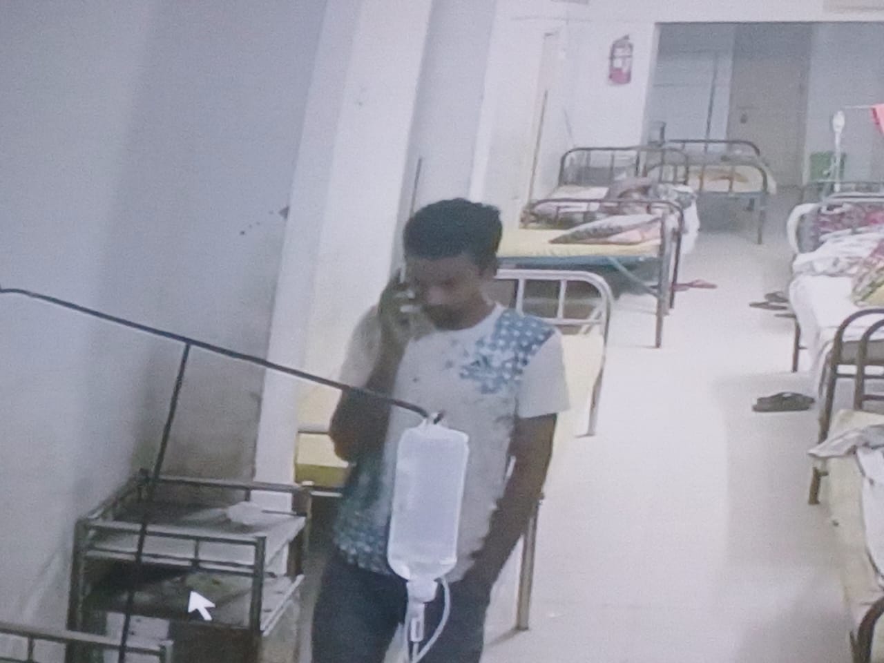  মোরেলগঞ্জ হাসপাতালে দুর্ধর্ষ চুরি মহিলা ওয়ার্ড থেকে মোবাইল, নগদ টাকা ও এটিএম কার্ড চুরি