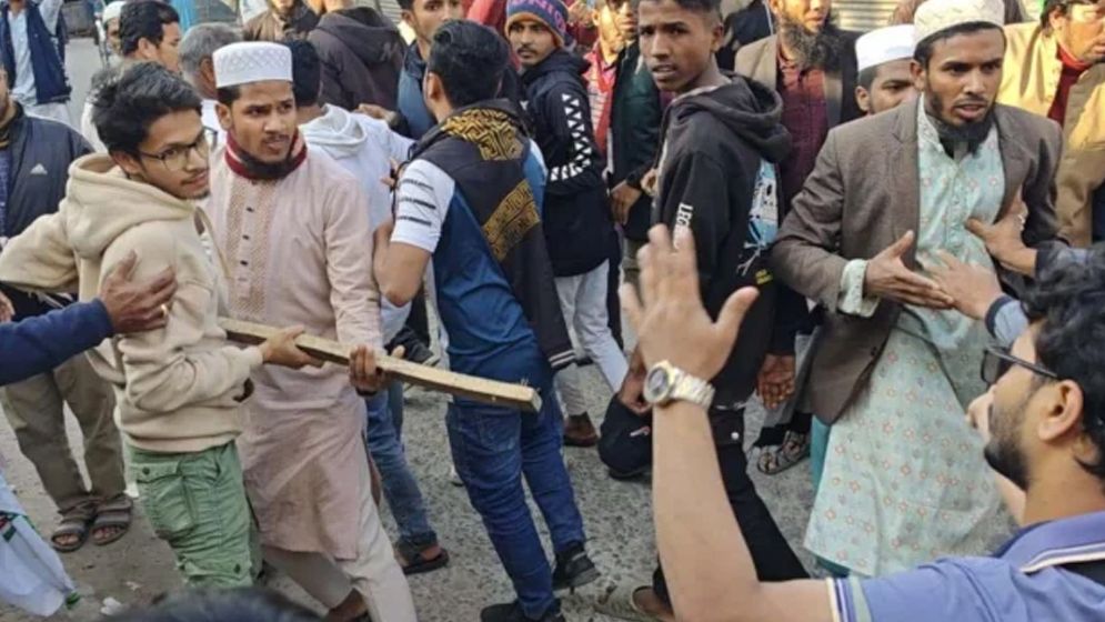 বাউফলে বিএনপি-জামায়াতের দফায় দফায় সংঘর্ষ, আহত ৪০