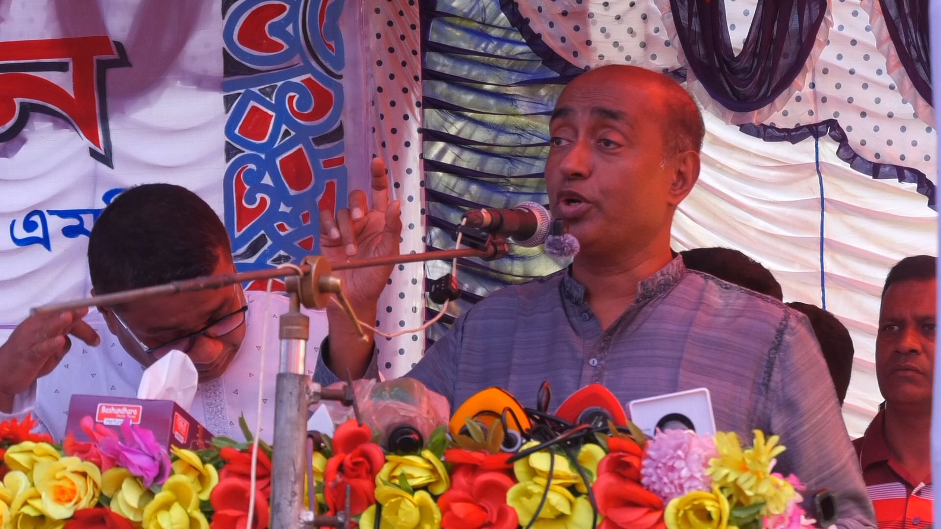 জুলাই সনদ বাস্তবায়নে গণভোটের কোনো সম্পর্ক নেই: আইনমন্ত্রী