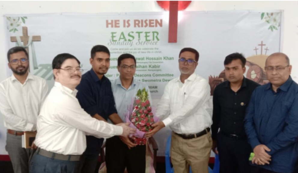 না.গঞ্জে খ্রিস্টান ধর্মাবলম্বীদের ইস্টার সানডে ধর্মীয় ভাবগাম্ভীর্যের মধ্যদিয়ে উদযাপন