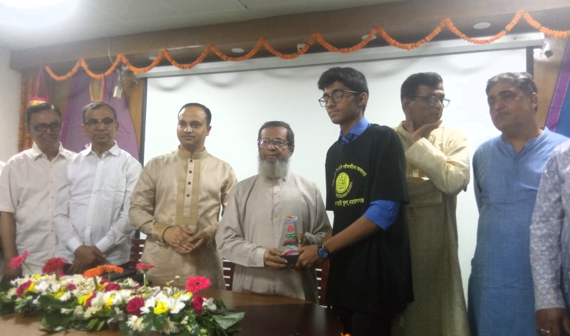 বিদ্যানিকেতন হাই স্কুলে এসএসসি পরীক্ষার্থীদের বিদায় সংবর্ধনা অনুষ্ঠিত