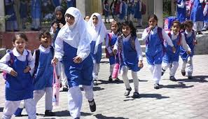 গরমে প্রাথমিক বিদ্যালয়ের সময়সূচি পুনঃনির্ধারণ ও শনিবার ক্লাস বন্ধ রাখতে স্মারকলিপি প্রদান