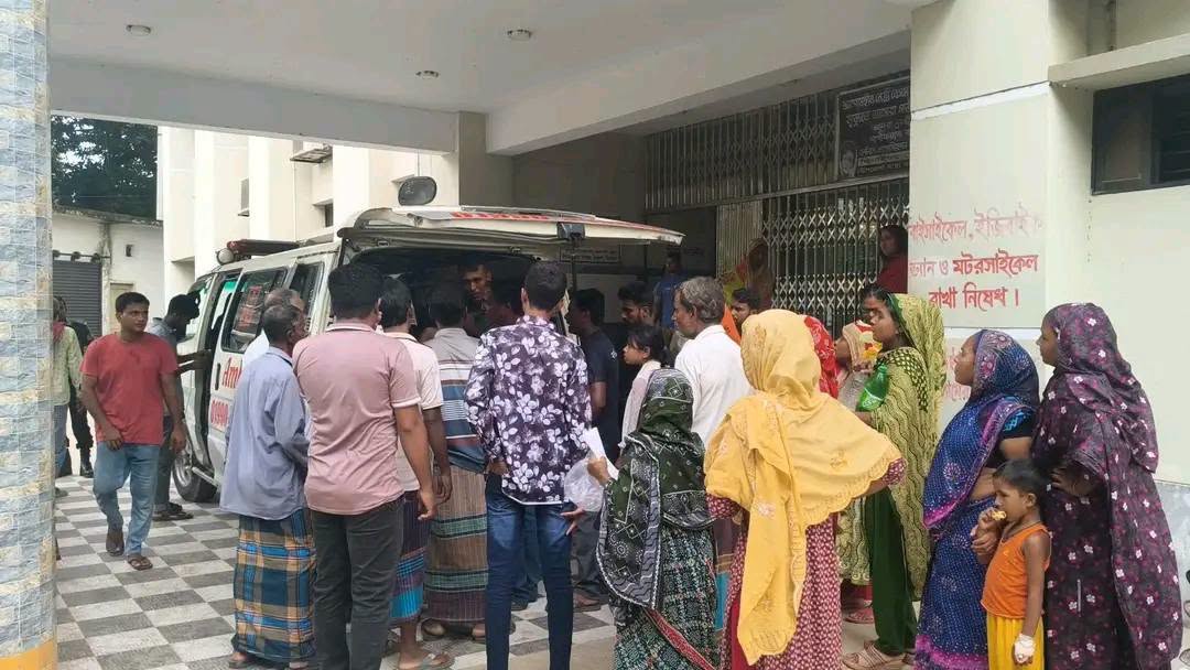 ঝিনাইদহের শৈলকুপায় ঘাস কাটার মেশিনে বিদ্যুৎস্পৃষ্টে স্বামী-স্ত্রীর মর্মান্তিক মৃত্যু