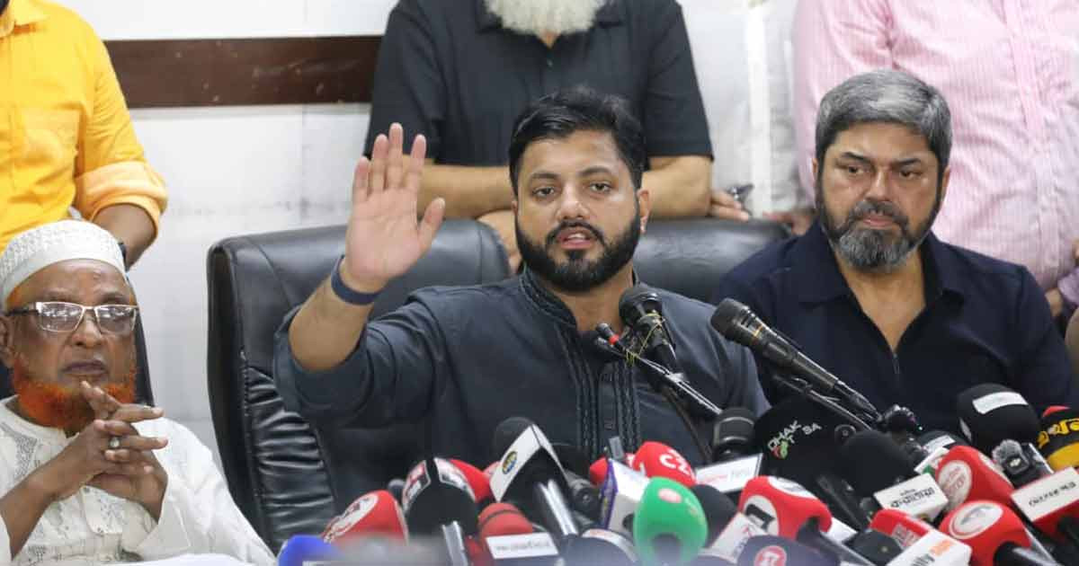দল ও প্রধানমন্ত্রীকে বিব্রত না করে স্বেচ্ছায় পদত্যাগ করেছি : ইশরাক